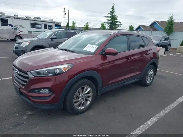 KM8J3CA47GU211841 2016 HYUNDAI TUCSON - Image 2