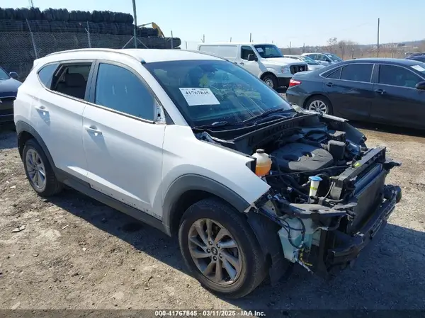 KM8J3CA47GU223035 2016 HYUNDAI TUCSON - Image 1