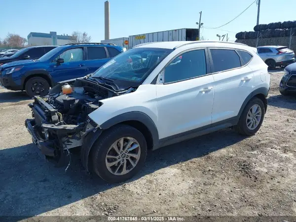 KM8J3CA47GU223035 2016 HYUNDAI TUCSON - Image 2