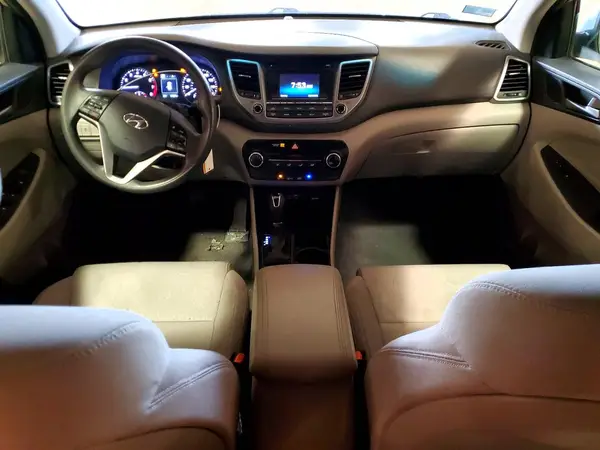 KM8J3CA47GU249599 2016 HYUNDAI TUCSON - Image 8