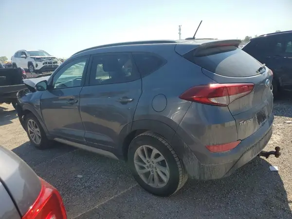 KM8J3CA47HU257932 2017 HYUNDAI TUCSON - Image 2