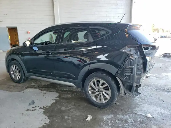 KM8J3CA47HU288548 2017 HYUNDAI TUCSON - Image 2