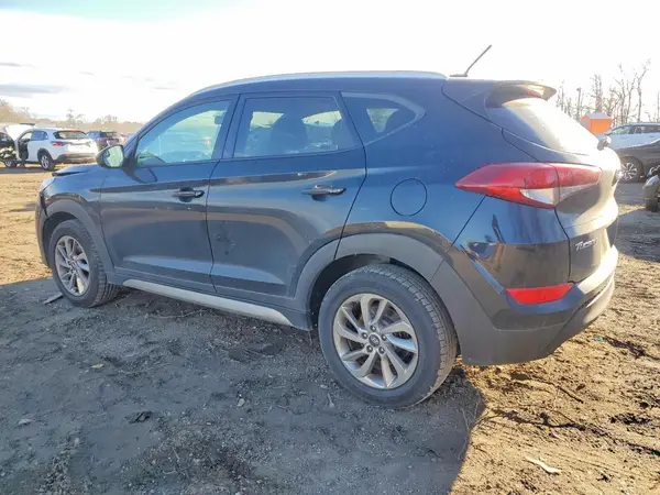 KM8J3CA47HU296620 2017 HYUNDAI TUCSON - Image 2