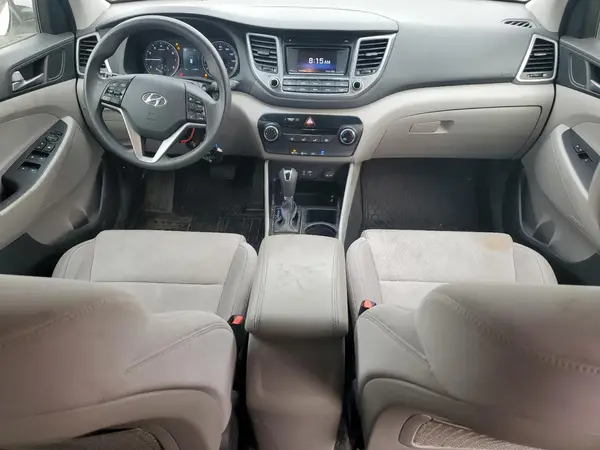 KM8J3CA47HU316879 2017 HYUNDAI TUCSON - Image 8