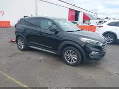 KM8J3CA47HU324528 2017 HYUNDAI TUCSON