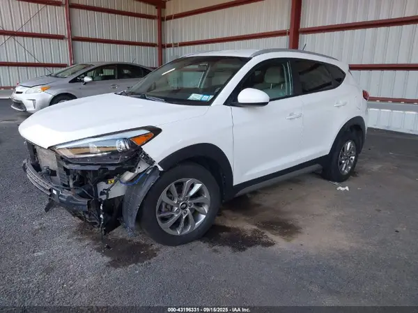 KM8J3CA47HU345881 2017 HYUNDAI TUCSON - Image 2