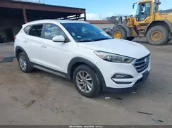 KM8J3CA47HU347954 2017 HYUNDAI TUCSON