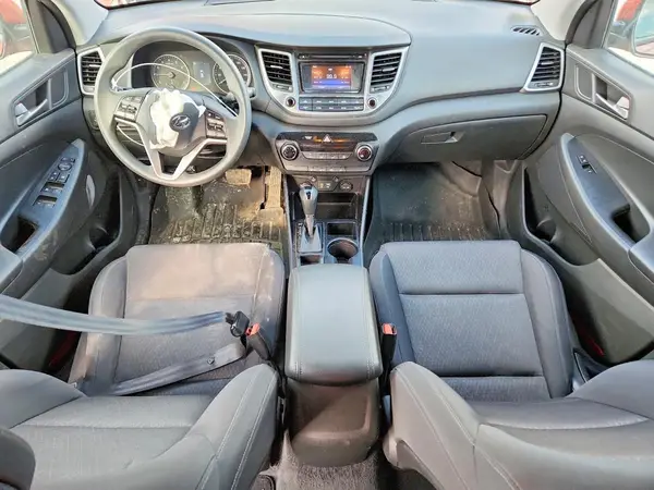 KM8J3CA47HU350157 2017 HYUNDAI TUCSON - Image 8