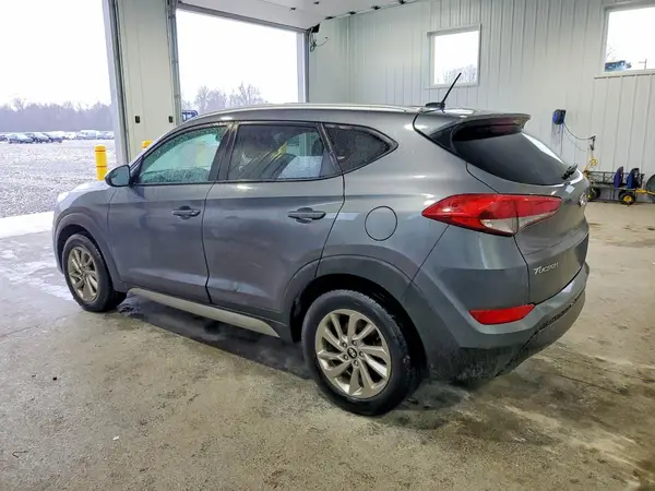 KM8J3CA47HU351180 2017 HYUNDAI TUCSON - Image 2