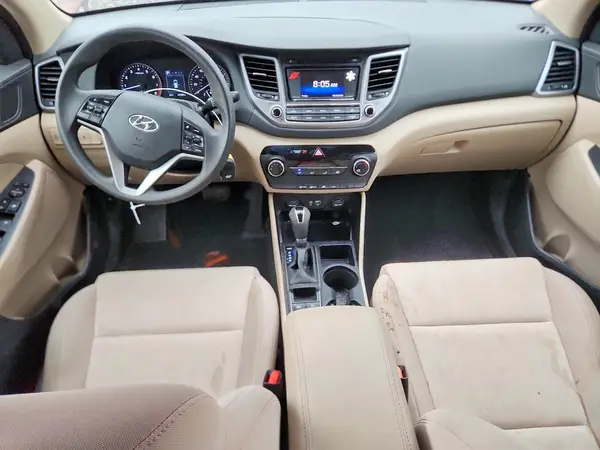 KM8J3CA47HU386074 2017 HYUNDAI TUCSON - Image 8