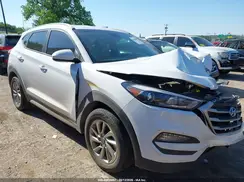 KM8J3CA47HU404931 2017 HYUNDAI TUCSON