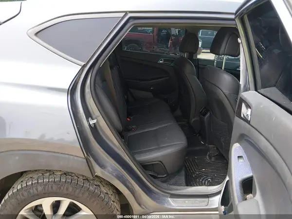 KM8J3CA47HU428534 2017 HYUNDAI TUCSON - Image 8