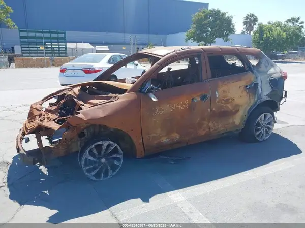 KM8J3CA47HU437797 2017 HYUNDAI TUCSON - Image 2