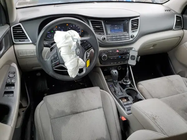 KM8J3CA47HU442109 2017 HYUNDAI TUCSON - Image 8