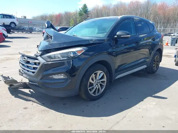 KM8J3CA47HU468094 2017 HYUNDAI TUCSON - Image 2
