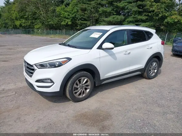 KM8J3CA47HU475448 2017 HYUNDAI TUCSON - Image 2