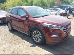 KM8J3CA47HU475885 2017 HYUNDAI TUCSON