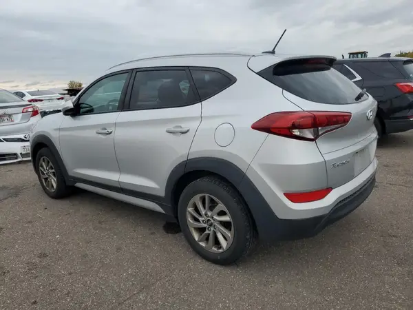 KM8J3CA47HU481475 2017 HYUNDAI TUCSON - Image 2