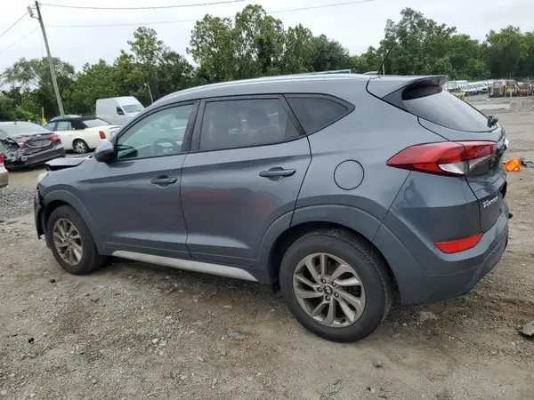 KM8J3CA47HU500736 2017 HYUNDAI TUCSON - Image 2