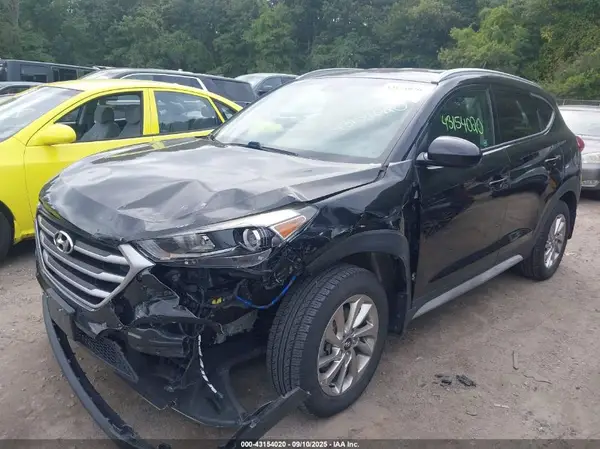 KM8J3CA47HU534370 2017 HYUNDAI TUCSON - Image 2