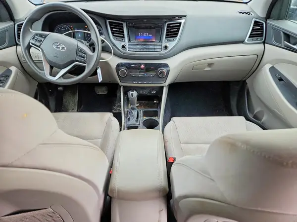 KM8J3CA47HU536653 2017 HYUNDAI TUCSON - Image 8