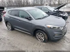 KM8J3CA47HU572696 2017 HYUNDAI TUCSON