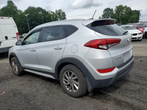 KM8J3CA47HU591071 2017 HYUNDAI TUCSON - Image 2