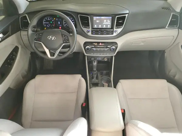 KM8J3CA47JU603791 2018 HYUNDAI TUCSON - Image 8