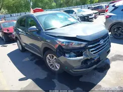 KM8J3CA47JU608313 2018 HYUNDAI TUCSON