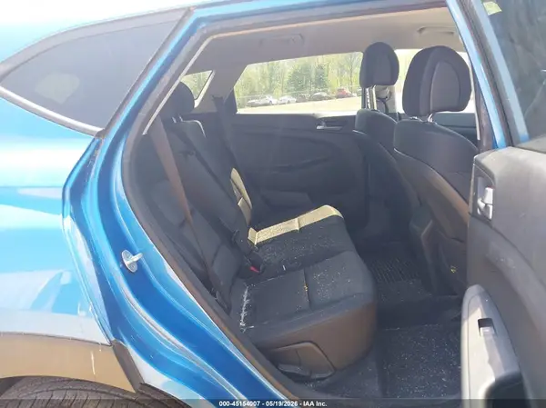 KM8J3CA47JU614516 2018 HYUNDAI TUCSON - Image 8