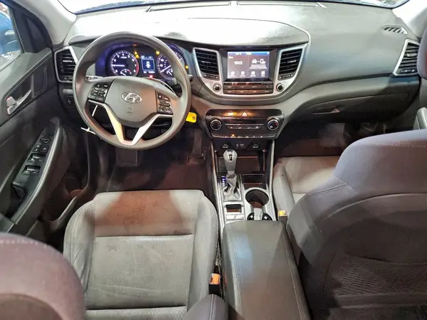 KM8J3CA47JU626360 2018 HYUNDAI TUCSON - Image 8
