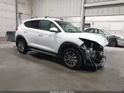 KM8J3CA47JU638072 2018 HYUNDAI TUCSON