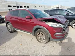 KM8J3CA47JU640324 2018 HYUNDAI TUCSON