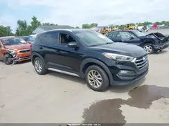 KM8J3CA47JU642123 2018 HYUNDAI TUCSON