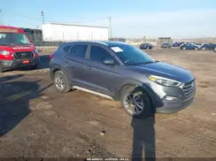 KM8J3CA47JU668446 2018 HYUNDAI TUCSON
