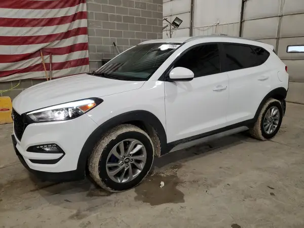 KM8J3CA47JU673355 2018 HYUNDAI TUCSON - Image 1