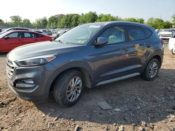 KM8J3CA47JU681164 2018 HYUNDAI TUCSON - Image 1