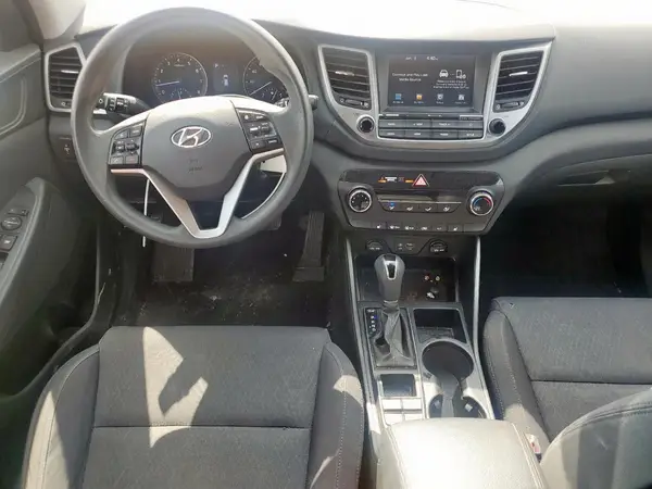 KM8J3CA47JU691614 2018 HYUNDAI TUCSON - Image 8