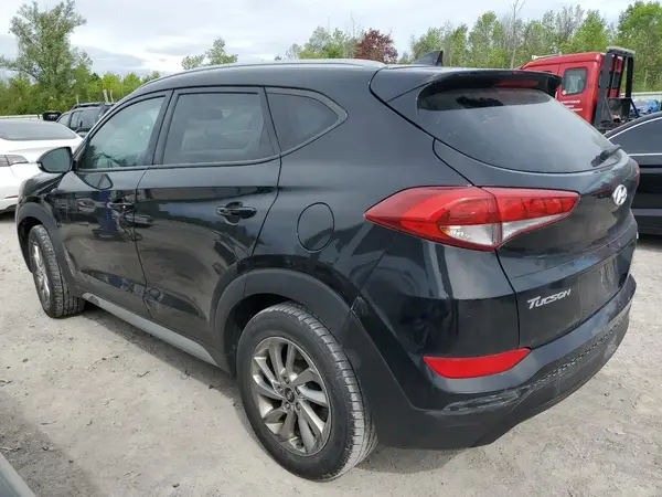 KM8J3CA47JU700571 2018 HYUNDAI TUCSON - Image 2
