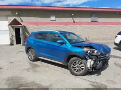 KM8J3CA47JU703888 2018 HYUNDAI TUCSON