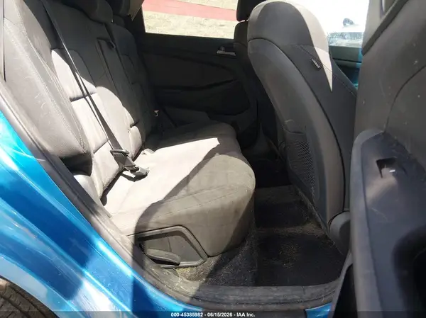 KM8J3CA47JU703888 2018 HYUNDAI TUCSON - Image 8
