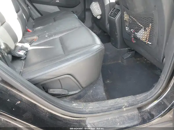 KM8J3CA47JU721632 2018 HYUNDAI TUCSON - Image 8
