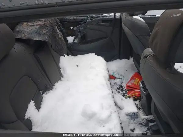 KM8J3CA47JU725129 2018 HYUNDAI TUCSON - Image 8