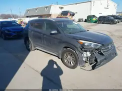 KM8J3CA47JU735157 2018 HYUNDAI TUCSON