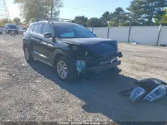 KM8J3CA47JU739418 2018 HYUNDAI TUCSON