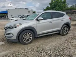 KM8J3CA47JU739872 2018 HYUNDAI TUCSON