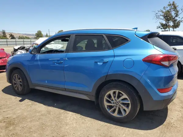 KM8J3CA47JU740097 2018 HYUNDAI TUCSON - Image 2