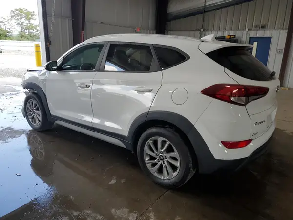 KM8J3CA47JU744764 2018 HYUNDAI TUCSON - Image 2