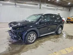KM8J3CA47JU746837 2018 HYUNDAI TUCSON