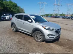 KM8J3CA47JU756140 2018 HYUNDAI TUCSON